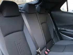 Toyota C-HR 1.8 Hybrid 140 First Edition thumbnail 16