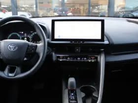 Toyota C-HR 1.8 Hybrid 140 First Edition thumbnail 4