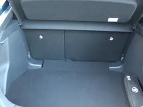 Toyota C-HR 1.8 Hybrid 140 First Edition thumbnail 10