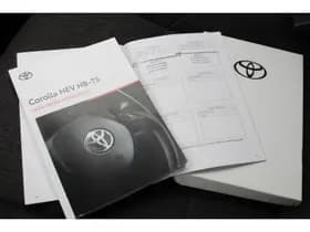 Toyota Corolla thumbnail 24