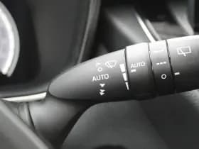 Toyota Corolla 1.8 Hybrid First Edition thumbnail 23