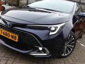 Toyota Corolla 1.8 Hybrid First Edition thumbnail 27