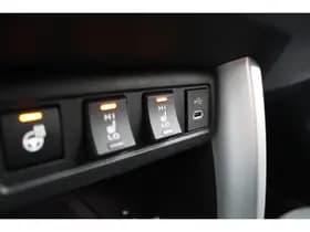 Toyota Corolla thumbnail 18