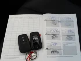 Toyota RAV4 2.5 Hybrid AWD Bi-Tone thumbnail 25