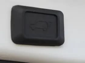 Toyota RAV4 2.5 Hybrid AWD Bi-Tone thumbnail 7
