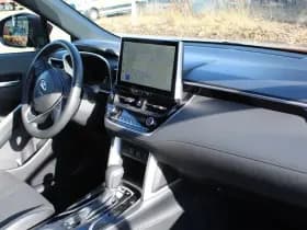 Toyota Corolla Cross 2.0 Hybrid 200 Style thumbnail 17