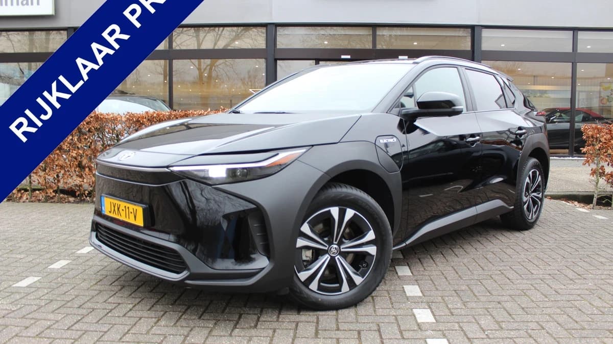 Toyota BZ4X Dynamic 71 kWh — foto 1