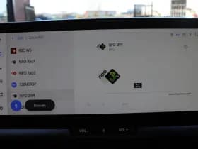 Toyota C-HR 1.8 Hybrid 140 First Edition Bi-Tone thumbnail 16