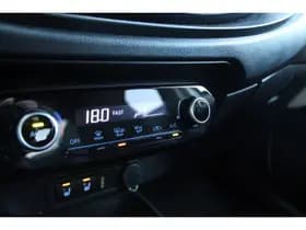 Toyota Aygo thumbnail 12