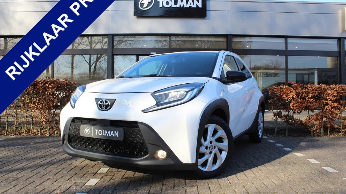 Toyota Aygo X 1.0 VVT-i MT first — foto 1