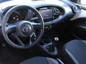 Toyota Aygo X 1.0 VVT-i MT first thumbnail 2