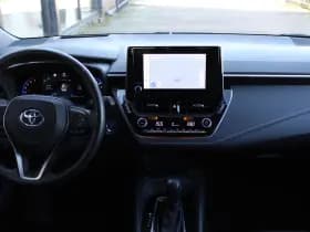 Toyota Corolla Touring Sports 1.8 Hybrid Dynamic Bi-Tone thumbnail 13