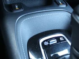 Toyota Corolla Touring Sports 1.8 Hybrid Dynamic Bi-Tone thumbnail 26