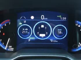 Toyota Corolla Touring Sports 1.8 Hybrid Dynamic Bi-Tone thumbnail 8