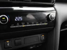 Toyota Yaris Cross 1.5 Hybrid 115 First Edition Plus thumbnail 22