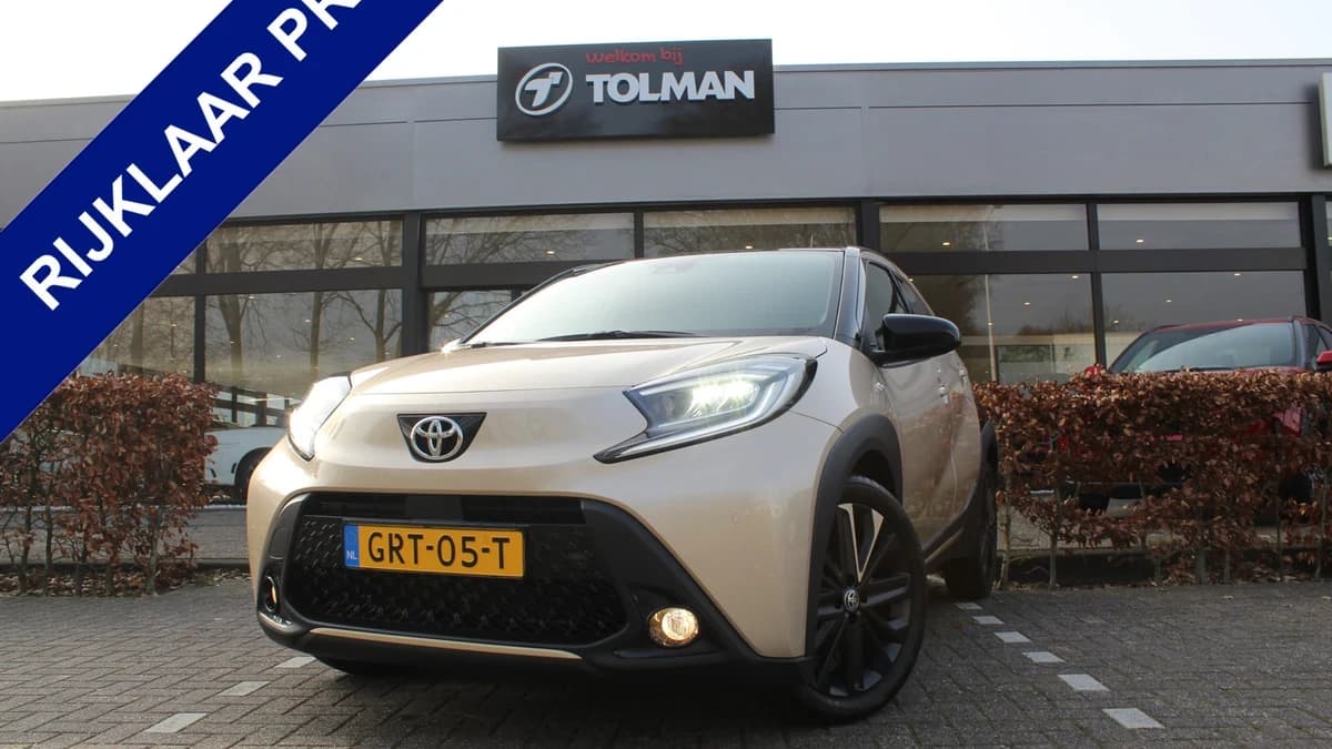 Toyota Aygo X 1.0 VVT-i MT Premium — foto 1