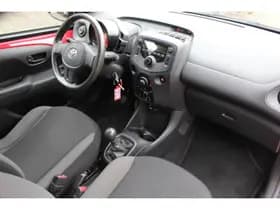 Toyota Aygo thumbnail 8