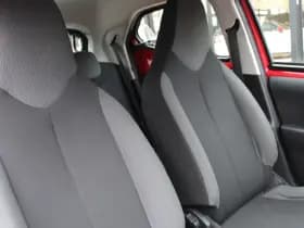 Toyota Aygo 1.0 VVT-i x-now thumbnail 14