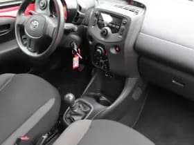 Toyota Aygo 1.0 VVT-i x-now thumbnail 8