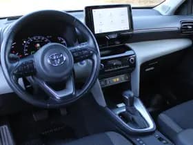 Toyota Yaris Cross 1.5 Hybrid Dynamic Special thumbnail 3