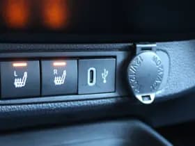 Toyota Aygo X 1.0 VVT-i MT x-First thumbnail 22