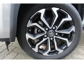 Toyota Yaris thumbnail 11