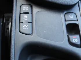 Toyota Yaris Cross 1.5 Hybrid 115 First Edition thumbnail 24