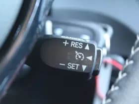Toyota Yaris 1.5 Hybrid Energy thumbnail 17