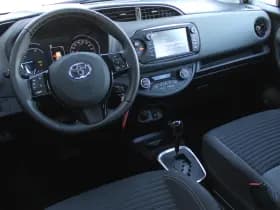 Toyota Yaris 1.5 Hybrid Energy thumbnail 3
