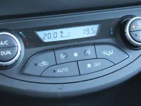 Toyota Yaris 1.5 Hybrid Energy thumbnail 4