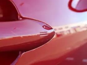 Toyota Yaris 1.5 Hybrid 115 First Edition Comfort Pack thumbnail 11