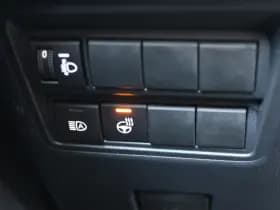 Toyota Yaris 1.5 Hybrid 115 First Edition Comfort Pack thumbnail 19