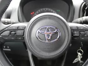 Toyota Aygo X 1.0 VVT-i MT first thumbnail 2