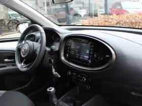 Toyota Aygo X 1.0 VVT-i MT first thumbnail 13