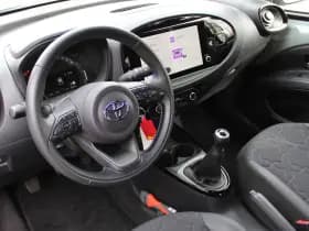 Toyota Aygo X 1.0 VVT-i MT Envy thumbnail 2