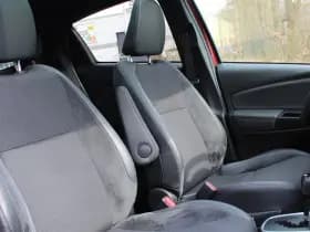 Toyota Yaris 1.5 Hybrid Premium thumbnail 26