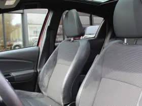 Toyota Yaris 1.5 Hybrid Premium thumbnail 29