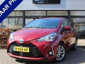Toyota Yaris 1.5 Hybrid Premium thumbnail 33