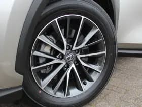 Lexus NX 450h+ AWD Luxury Line thumbnail 7