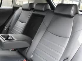 Toyota RAV4 2.5 Hybrid AWD Style Bi-Tone thumbnail 14