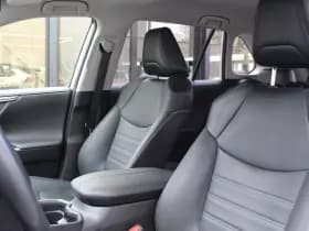 Toyota RAV4 2.5 Hybrid AWD Style Bi-Tone thumbnail 15