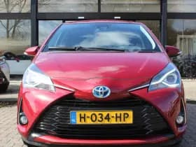 Toyota Yaris 1.5 Hybrid Dynamic thumbnail 5