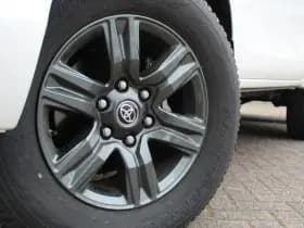 Toyota Hilux 2.4 D-4D Double Cab Professional Automaat thumbnail 2