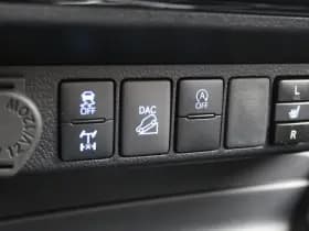 Toyota Hilux 2.4 D-4D Double Cab Professional Automaat thumbnail 24