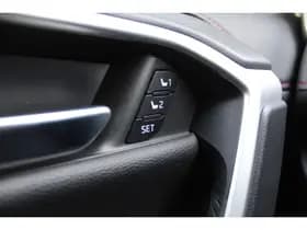 Toyota RAV4 2.5 Plug-in Hybrid AWD Bi-Tone Plus thumbnail 11