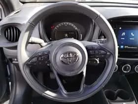 Toyota Aygo X 1.0 VVT-i MT Play thumbnail 6