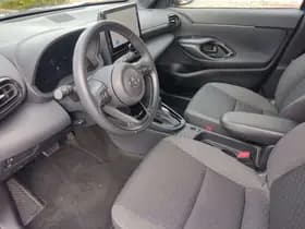 Toyota Yaris Cross 1.5 Hybrid 115 First Edition thumbnail 2