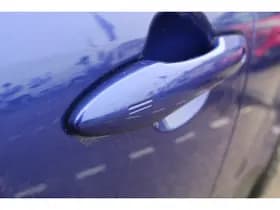 Toyota Yaris thumbnail 14