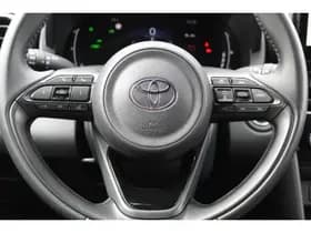 Toyota Yaris thumbnail 17