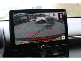 Toyota Yaris thumbnail 16